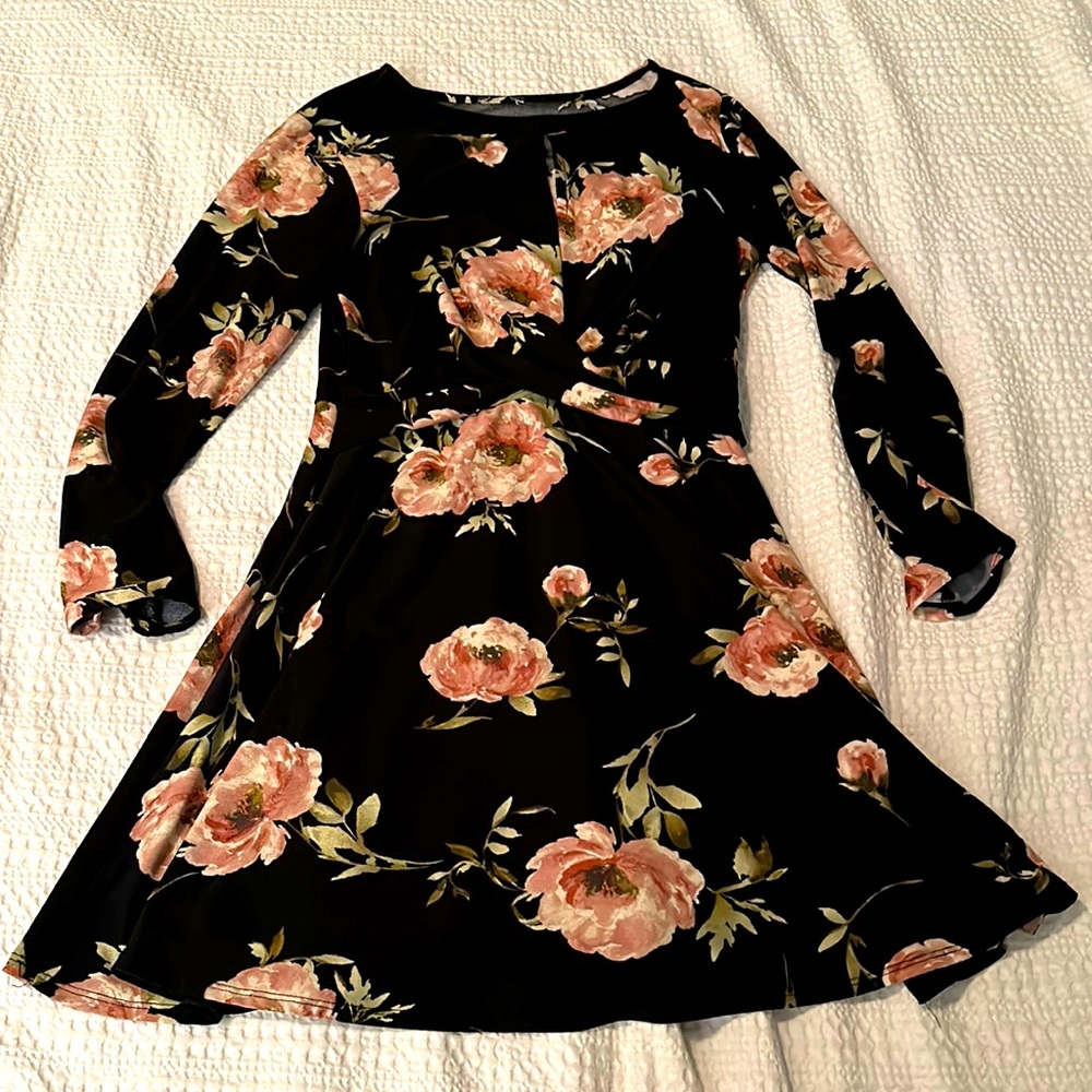 Black Floral Long Sleeve Dress